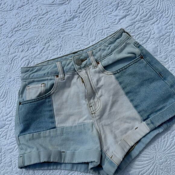 PacSun Pants - Pacsun mom jean shorts size 24